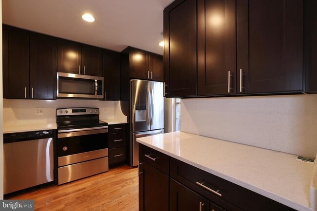 935 S Rolfe St in Arlington, VA - Building Photo - Building Photo