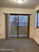 3580 W Dimond Blvd in Anchorage, AK - Building Photo - Building Photo
