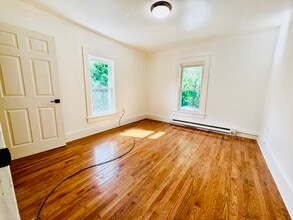 1 Loomis Park in Hanover Township, PA - Building Photo - Building Photo