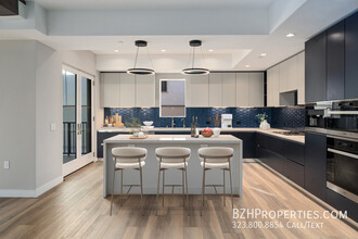 160 N La Peer Dr in Beverly Hills, CA - Building Photo - Building Photo