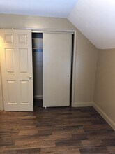 526 Bates St in St. Louis, MO - Building Photo - Building Photo