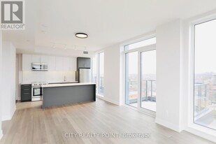 2525-2525 Bathurst St