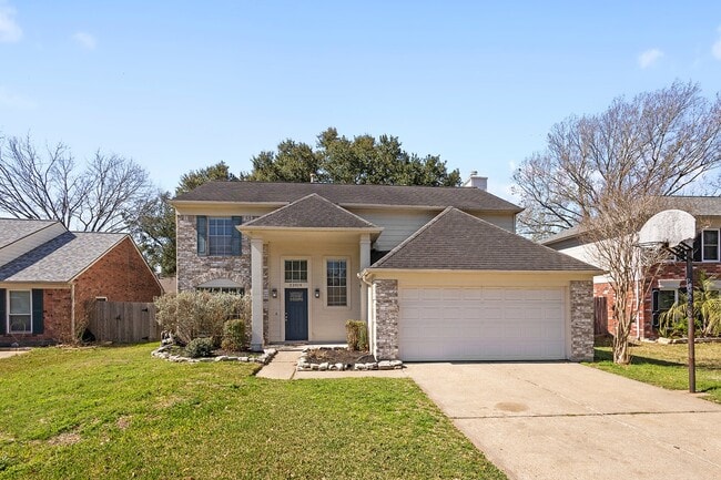 22919 Garden Canyon Dr