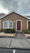 217 Australian Way in Davenport, FL - Building Photo