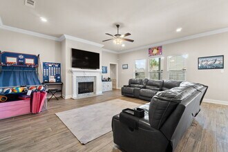 1464 Sabal Palm Dr in Gulf Breeze, FL - Building Photo - Building Photo