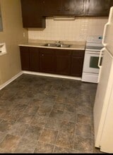 6005 Dickson Rd in Indianapolis, IN - Building Photo - Building Photo