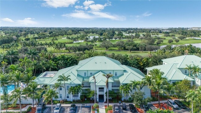 5300 NW 87th Ave in Doral, FL - Building Photo - Building Photo