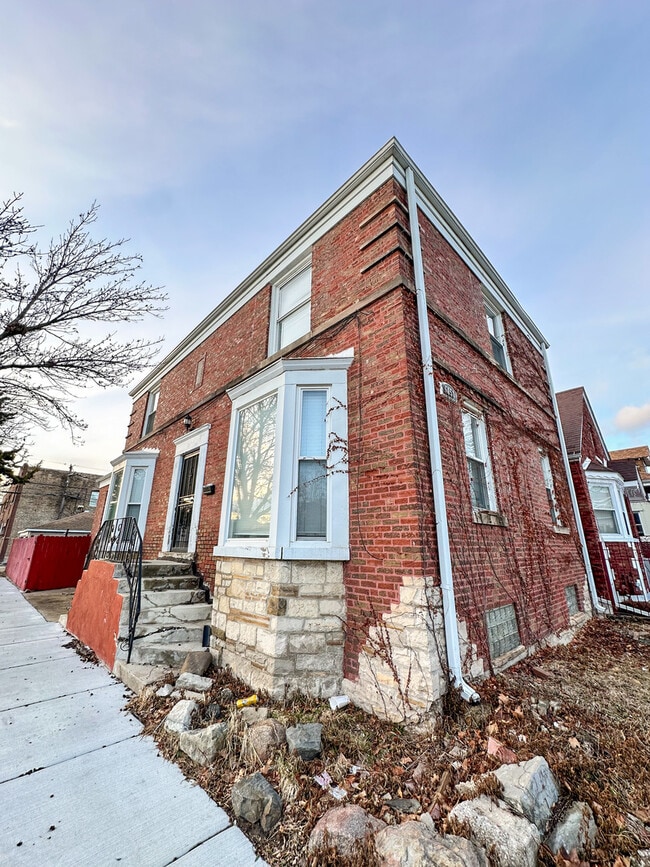 6058 S Richmond St in Chicago, IL - Building Photo - Building Photo