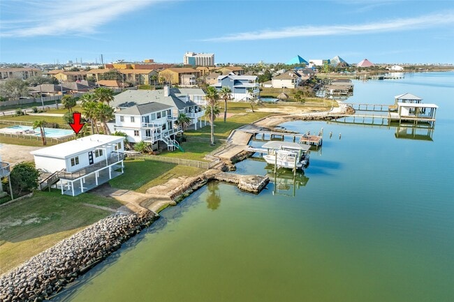 property at 7204 Avenue N 1/2 Rear