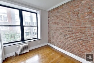 East 13th Street, Unit 18 in New York, NY - Foto de edificio - Building Photo