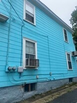 39 Saint James St, Unit 2 in Lowell, MA - Building Photo