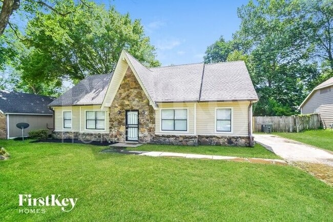 4475 Grinstead Cove in Memphis, TN - Building Photo - Building Photo