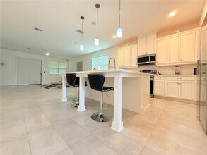 3112 Oxbow Ct in Harmony, FL - Building Photo - Building Photo