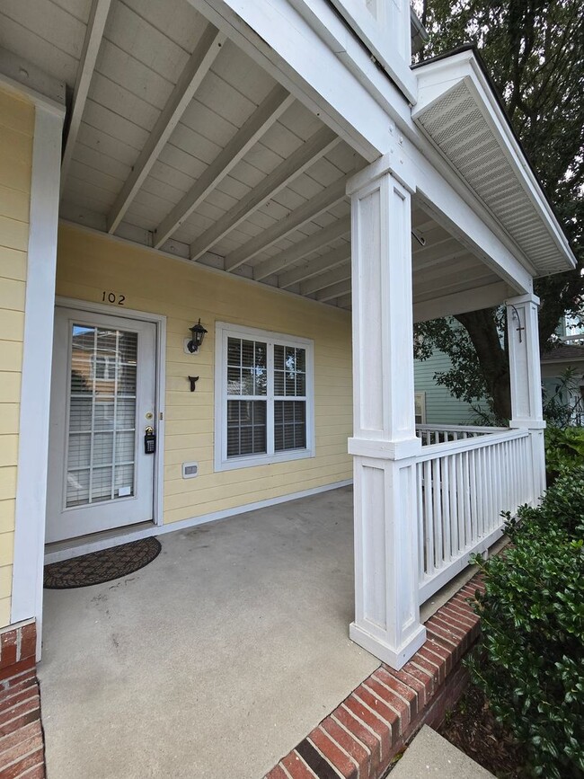 2306 Wrightsville Ave in Wilmington, NC - Foto de edificio - Building Photo