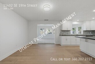 11402 SE 19th St in Vancouver, WA - Building Photo - Building Photo