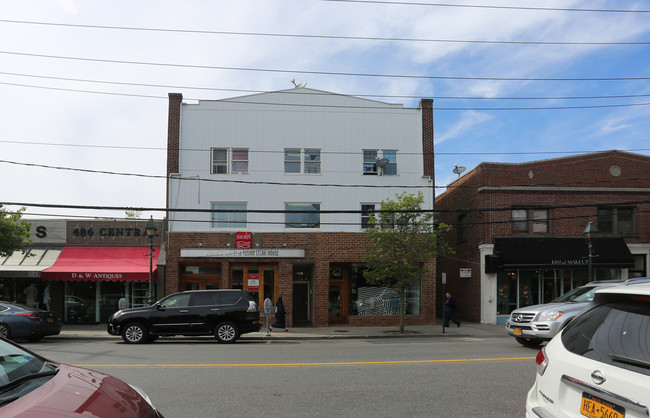 488 Central Ave in Cedarhurst, NY - Building Photo - Primary Photo