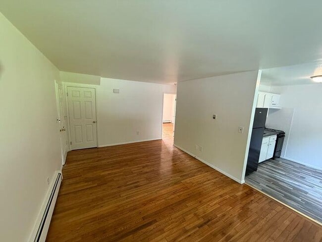 41 Rome Ave in Bedford Hills, NY - Building Photo - Building Photo