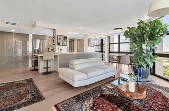 1865 Brickell Ave in Miami, FL - Building Photo - Building Photo