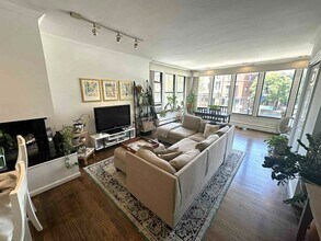 608 Tremont St, Unit 1 in Boston, MA - Building Photo - Building Photo