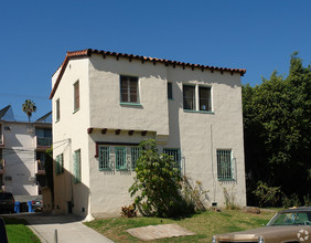 859 N Alexandria Ave in Los Angeles, CA - Building Photo - Building Photo