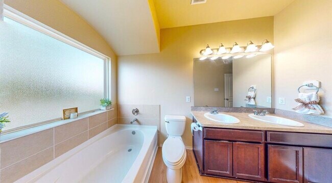 property at 2602 Arica Ln