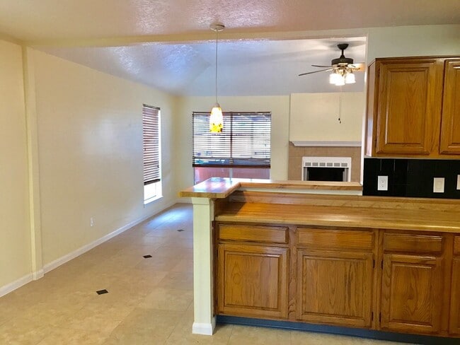 2118 Endicott Ln in Sugar Land, TX - Building Photo - Building Photo