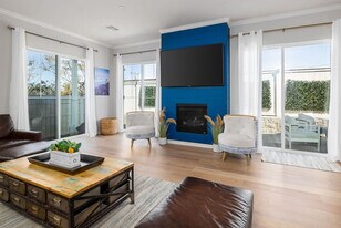 1416 MacKinnon Ave in Encinitas, CA - Building Photo