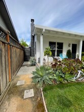 463 Menker Ave in San Jose, CA - Foto de edificio - Building Photo