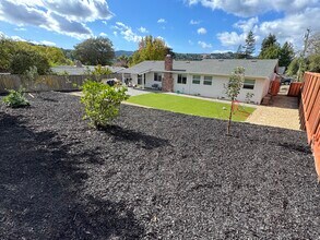5 Dickenson Dr in Moraga, CA - Building Photo - Building Photo