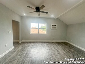 7550 Oak Chase in San Antonio, TX - Building Photo - Building Photo