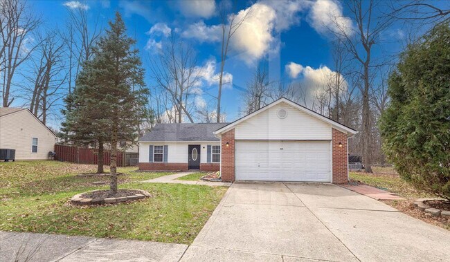 11325 Cherry Tree Way in Indianapolis, IN - Building Photo - Building Photo