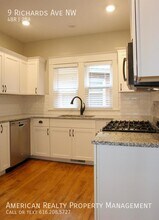 9 Richards Ave NW in Grand Rapids, MI - Building Photo - Building Photo
