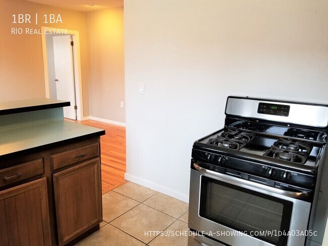 2070 S Milwaukee St in Denver, CO - Building Photo - Building Photo