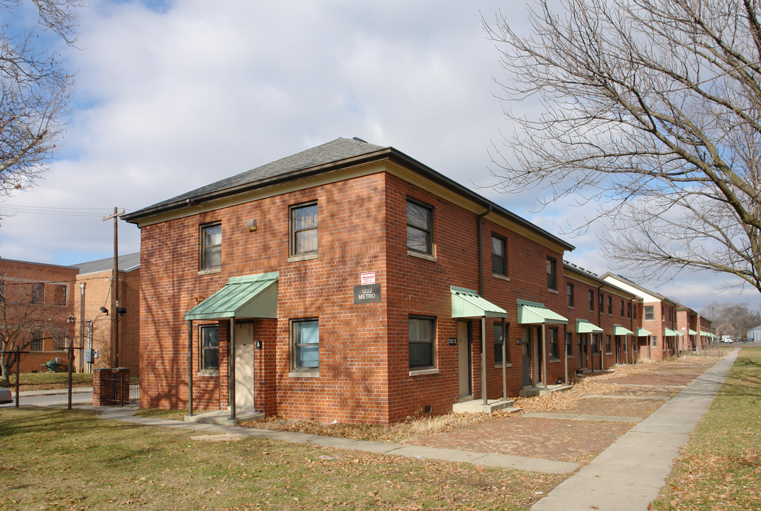 1222 Metro Ave in Columbus, OH - Foto de edificio