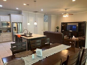 43 Daffodil Meadow Pl in Tomball, TX - Building Photo - Building Photo