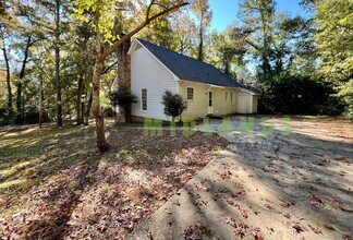 6101 McMillan Cir in Columbia, SC - Building Photo - Building Photo