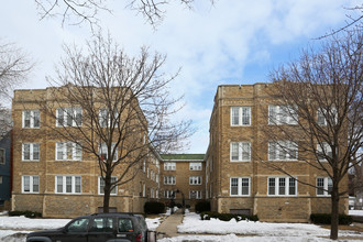 717-723 Reba Pl in Evanston, IL - Building Photo - Building Photo