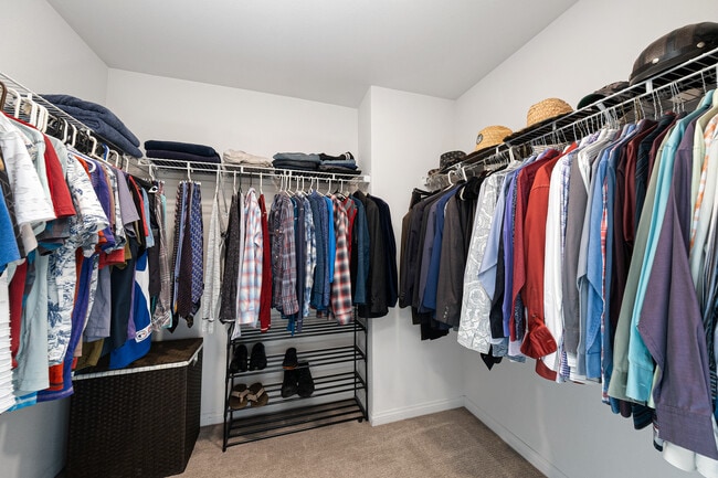 1417 Turin Ln in Los Angeles, CA - Building Photo - Building Photo