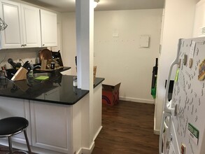 59 Hemenway St, Unit 11 in Boston, MA - Building Photo - Building Photo