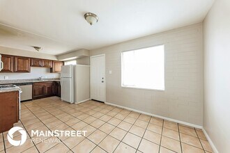 3640 N 49th Dr in Phoenix, AZ - Building Photo - Building Photo