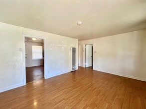 591 A St in Hollister, CA - Building Photo - Building Photo