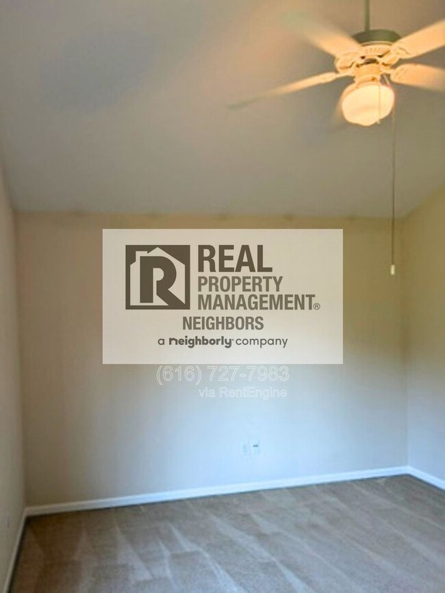 property at 1636 Northbend Dr NE
