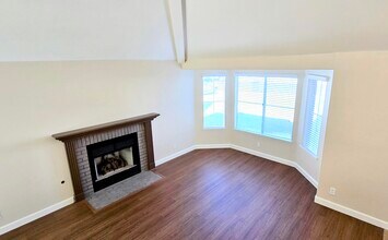 23231 Joaquin Ridge Dr in Murrieta, CA - Building Photo - Building Photo