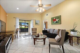 1315 Summit Run Cir in West Palm Beach, FL - Building Photo - Building Photo