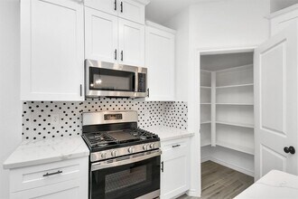 8406 Parnell St in Houston, TX - Building Photo - Building Photo