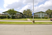 Trade Winds Apartments in Richardson, TX - Foto de edificio - Building Photo