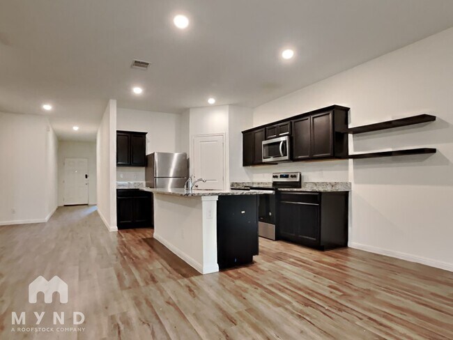13101 John Calhoun Dr in Manor, TX - Building Photo - Building Photo