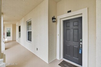 13846 Atlantic Blvd in Jacksonville, FL - Foto de edificio - Building Photo
