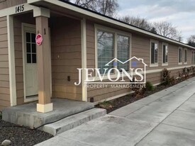 1415 S 16th Ave in Yakima, WA - Building Photo