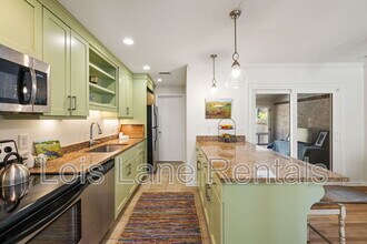 164 Queen St in Charleston, SC - Building Photo - Building Photo